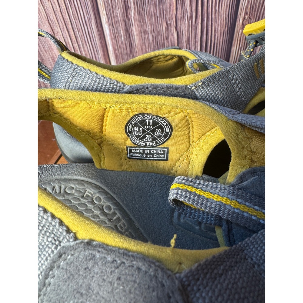 KEEN Newport H2 Sandals Mens 11 Gray Yellow Waterproof Hiking Sport Shoe - Picture 5 of 7